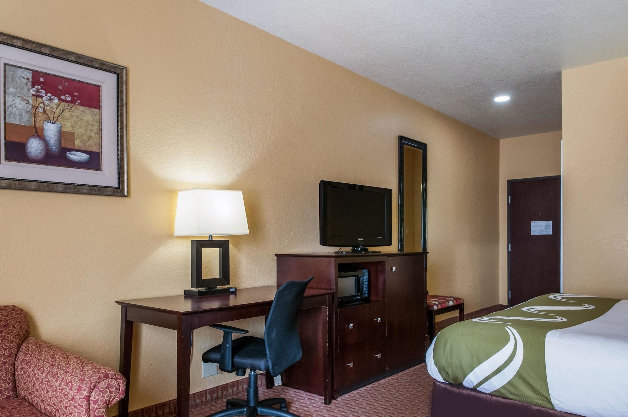 Quality Inn & Suites Слиделл Экстерьер фото
