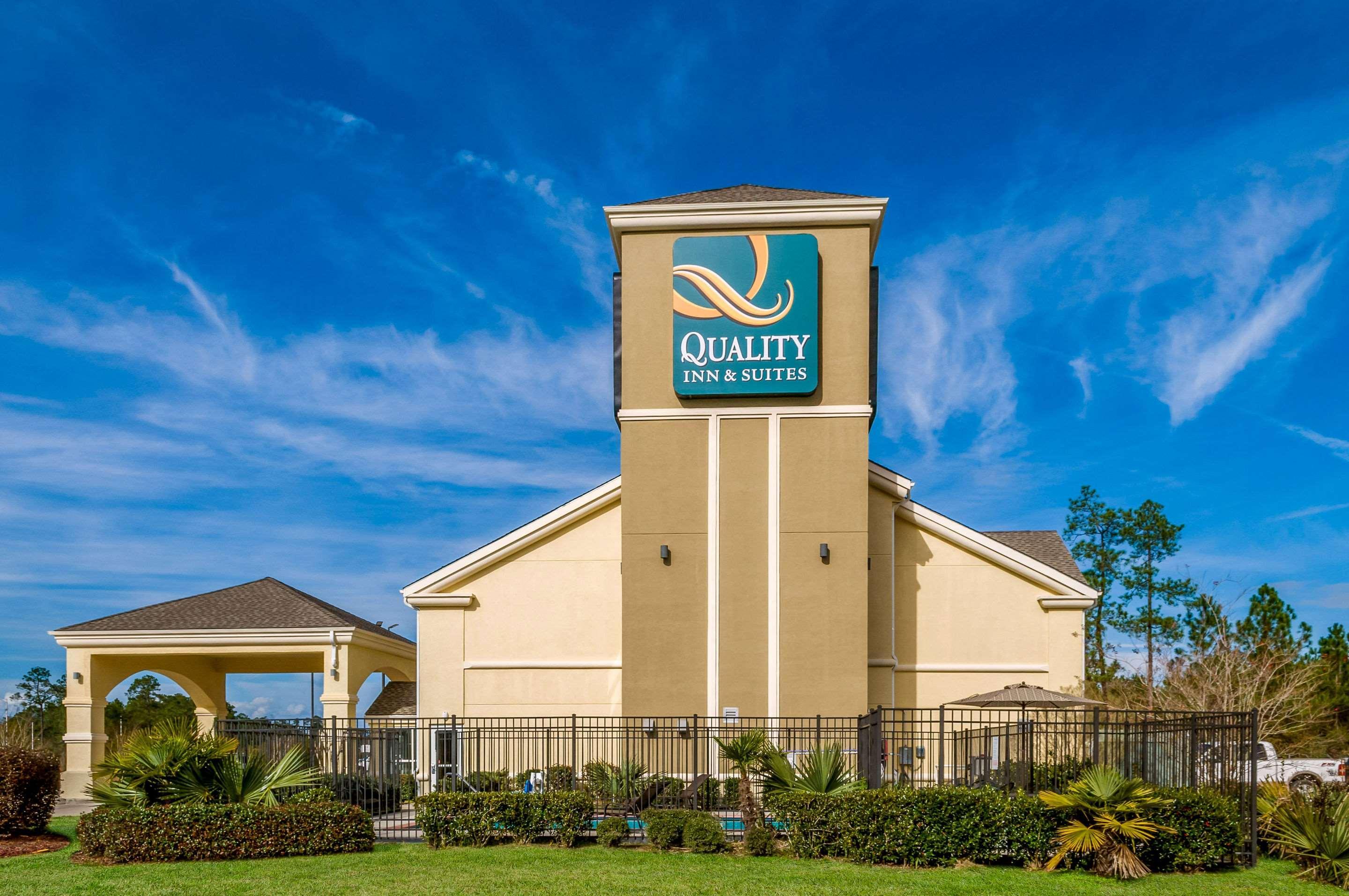 Quality Inn & Suites Слиделл Экстерьер фото