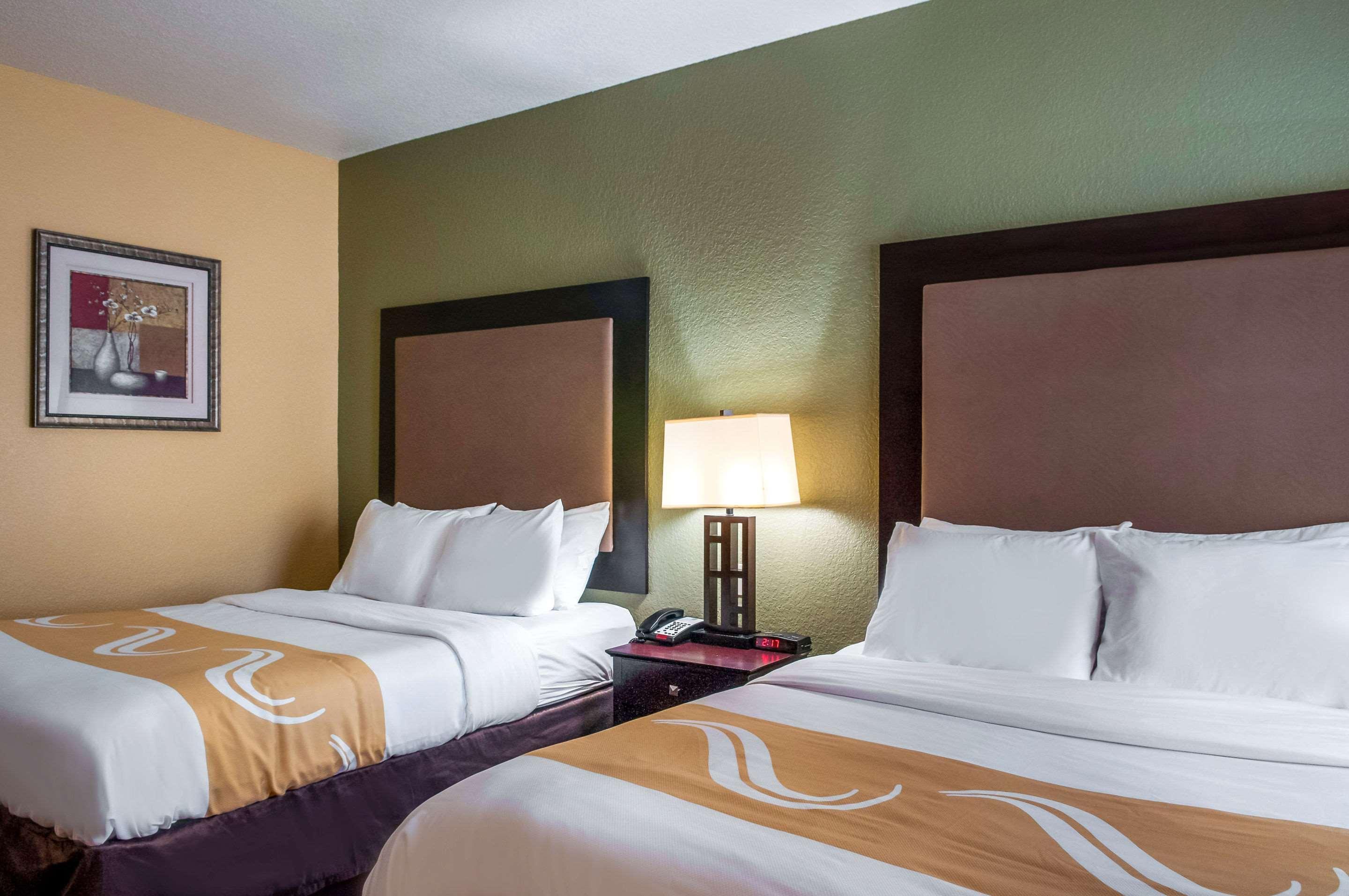 Quality Inn & Suites Слиделл Экстерьер фото