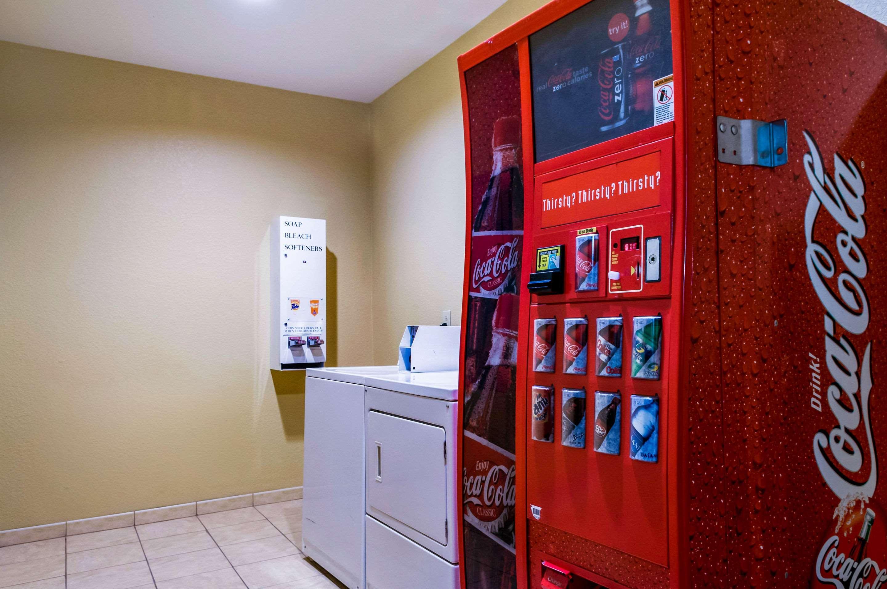 Quality Inn & Suites Слиделл Экстерьер фото