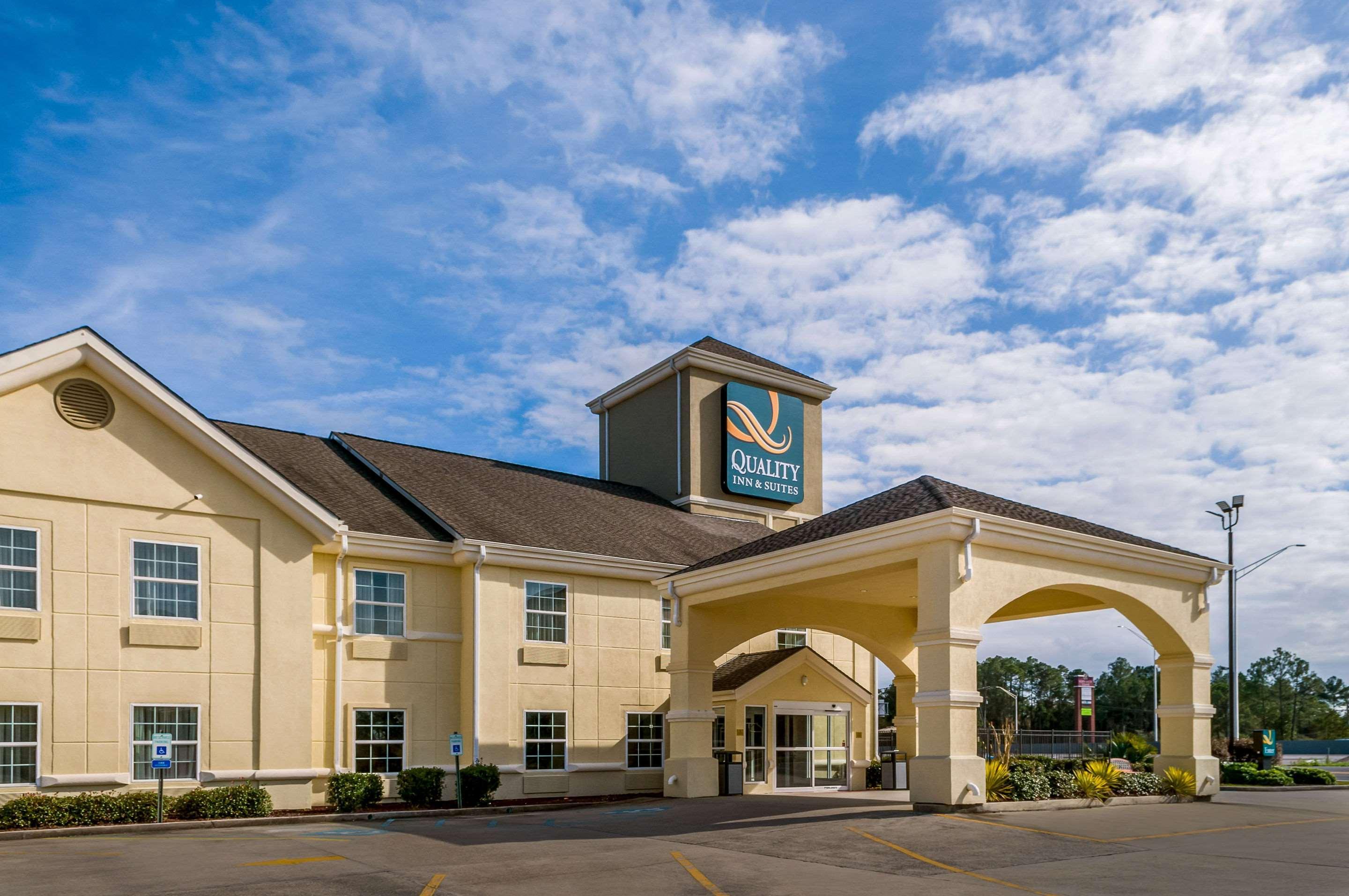 Quality Inn & Suites Слиделл Экстерьер фото