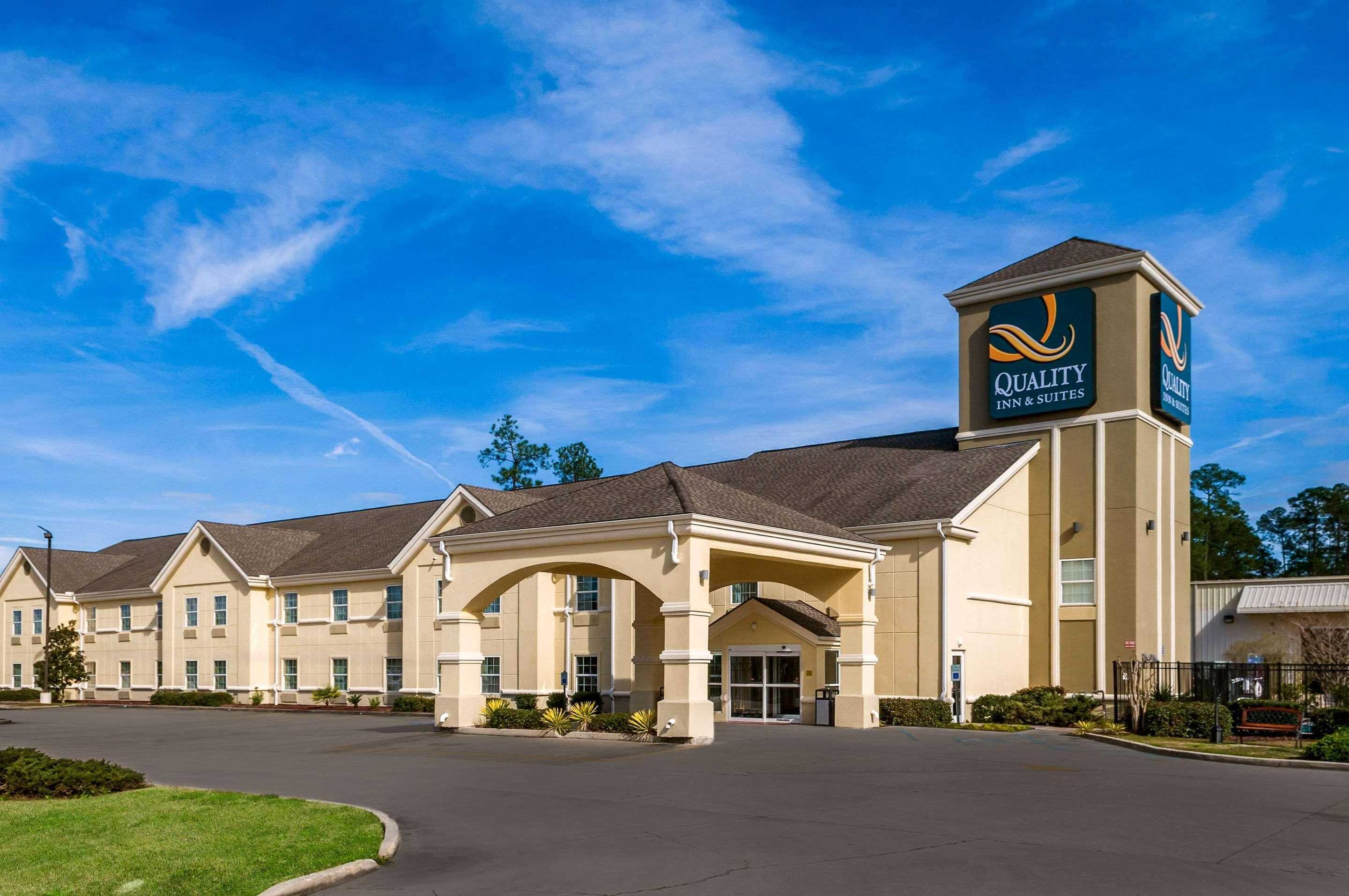 Quality Inn & Suites Слиделл Экстерьер фото