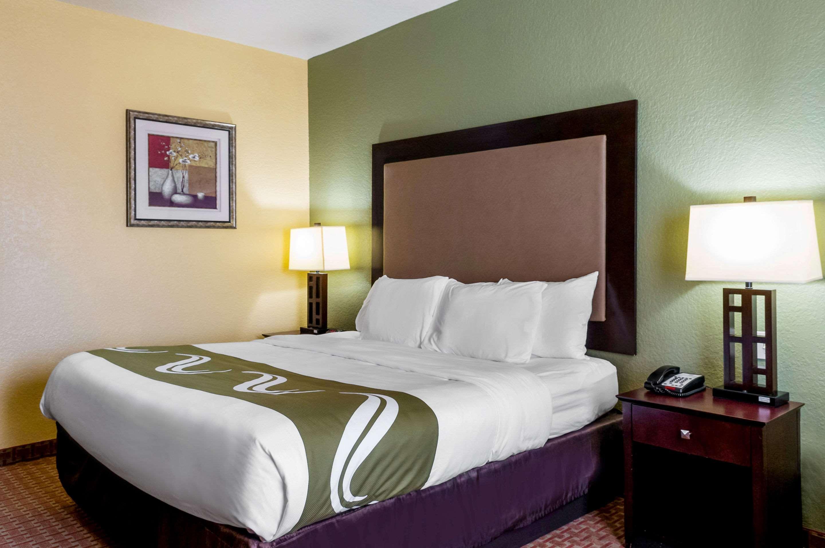 Quality Inn & Suites Слиделл Экстерьер фото