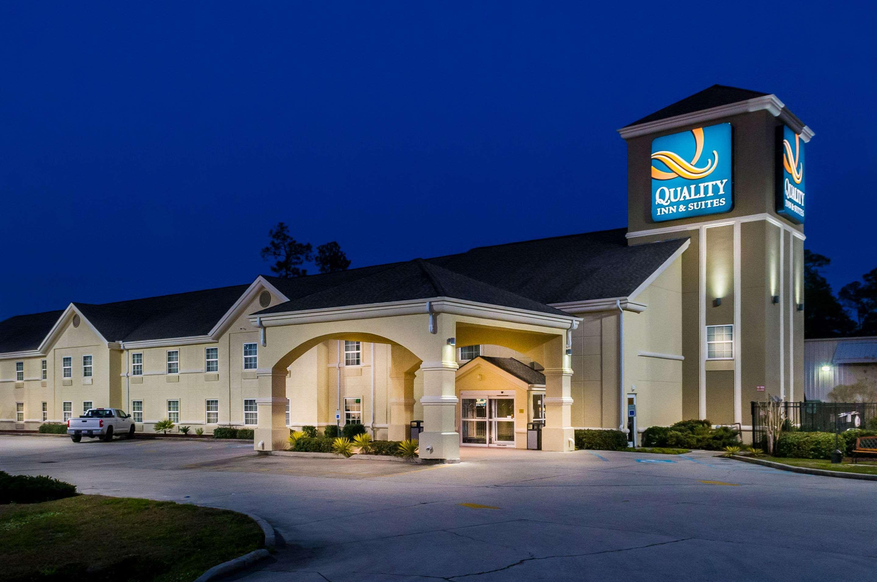 Quality Inn & Suites Слиделл Экстерьер фото
